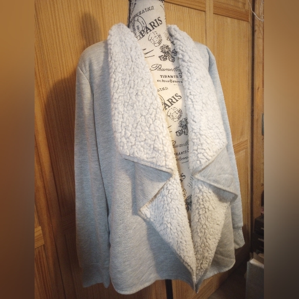Avia Cozy Gray Sherpa Lined Cardigan